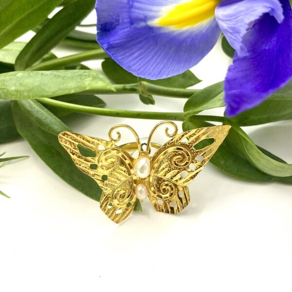 Anillo mariposa baño de oro