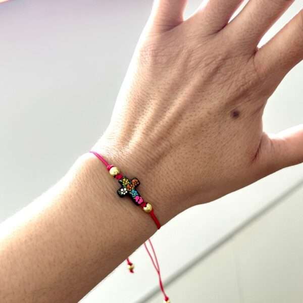 Pulsera rosa mexicano cruz madera