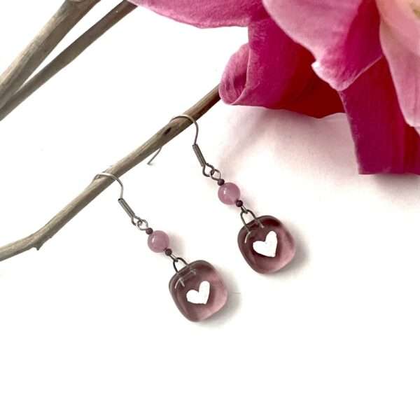 aretes rosa con corazón