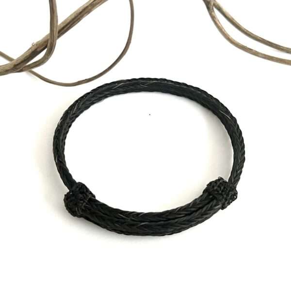 pulsera crin doble negra