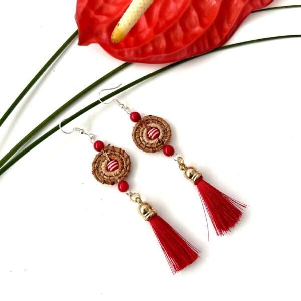 aretes largos ocoxal con rojo