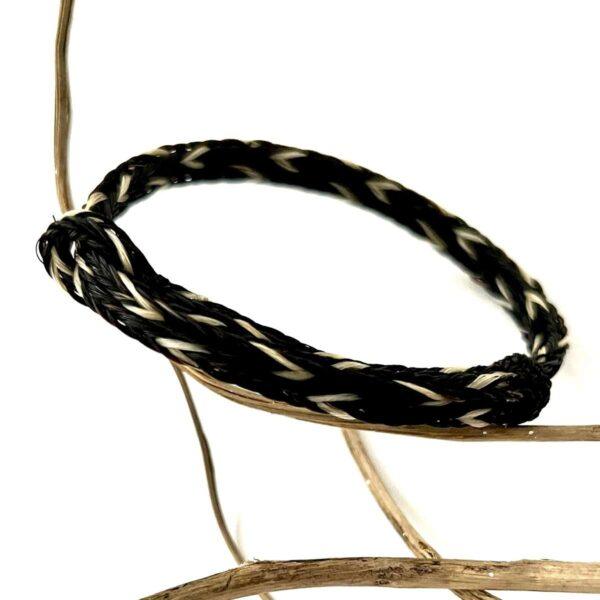 Pulsera crin doble negra con blanco