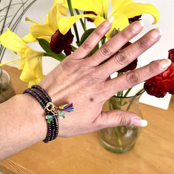pulsera triple chaquira dije libélula
