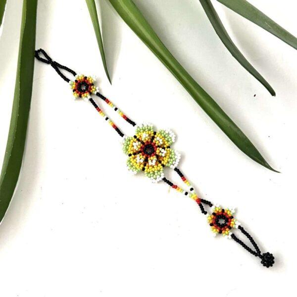 pulsera chaquiras flor verde limón