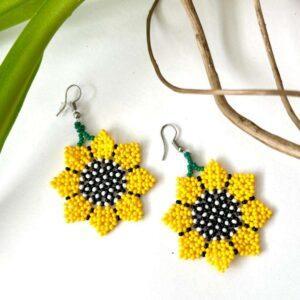 aretes chaquira girasol