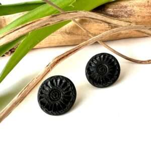 aretes barro negro redondos