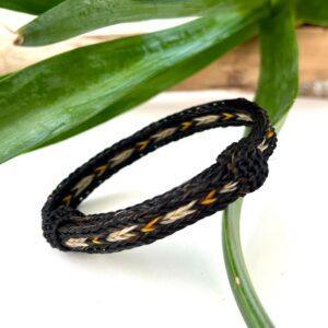 pulsera crin triple negro con amarillo