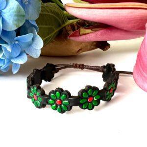 pulsera piel flores verdes