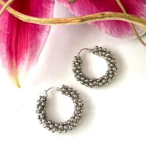 arracadas plateadas medianas