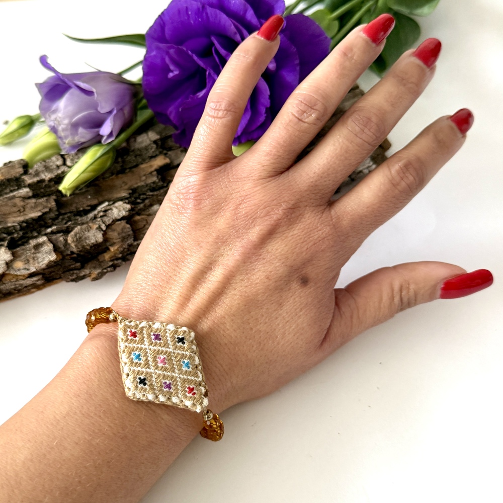 pulsera bordado Chiapas miel