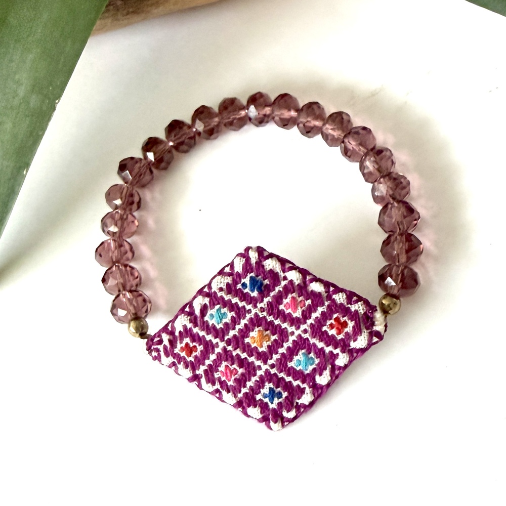 pulsera bordado Chiapas vino