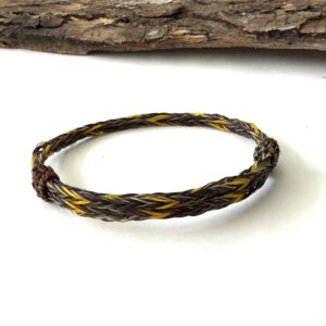 pulsera crin sencilla cafe con amarillo
